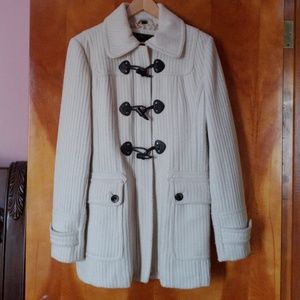 Guess Coat size Large